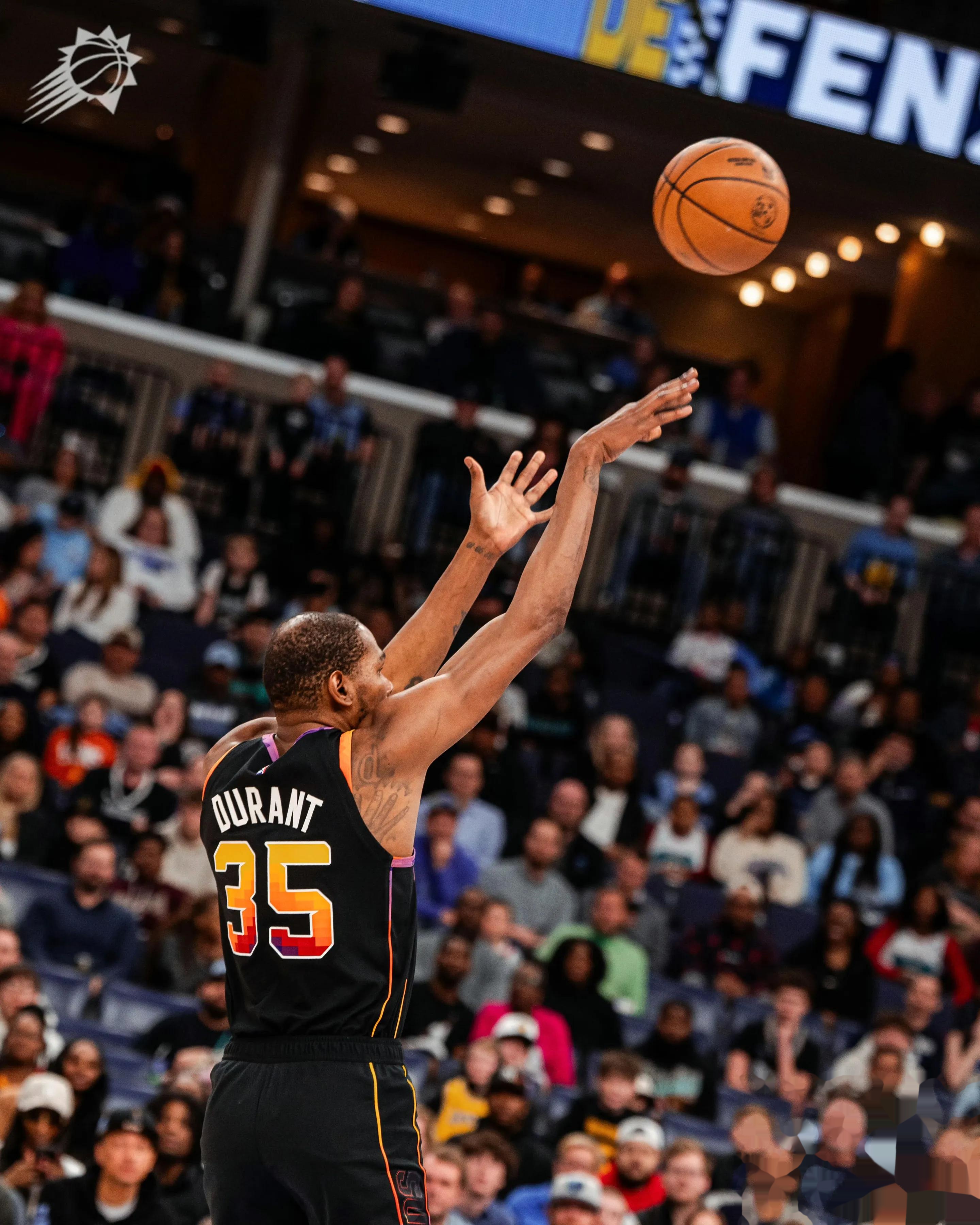 关于杜兰特连续十二场比赛得分超过回归赛场，FPX挑战极限！的信息